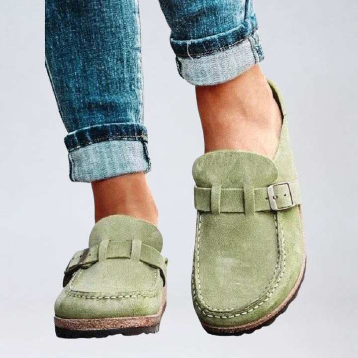 Mallorca | Suede Buckle Comfort Clogs